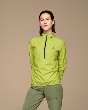 Chamarras On Running Impermeables Anorak Mujer Verdes | On_MX8693