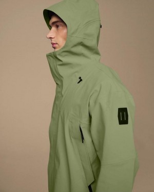 Chamarras On Running Parka Hombre Verde Oliva | On_MX8636