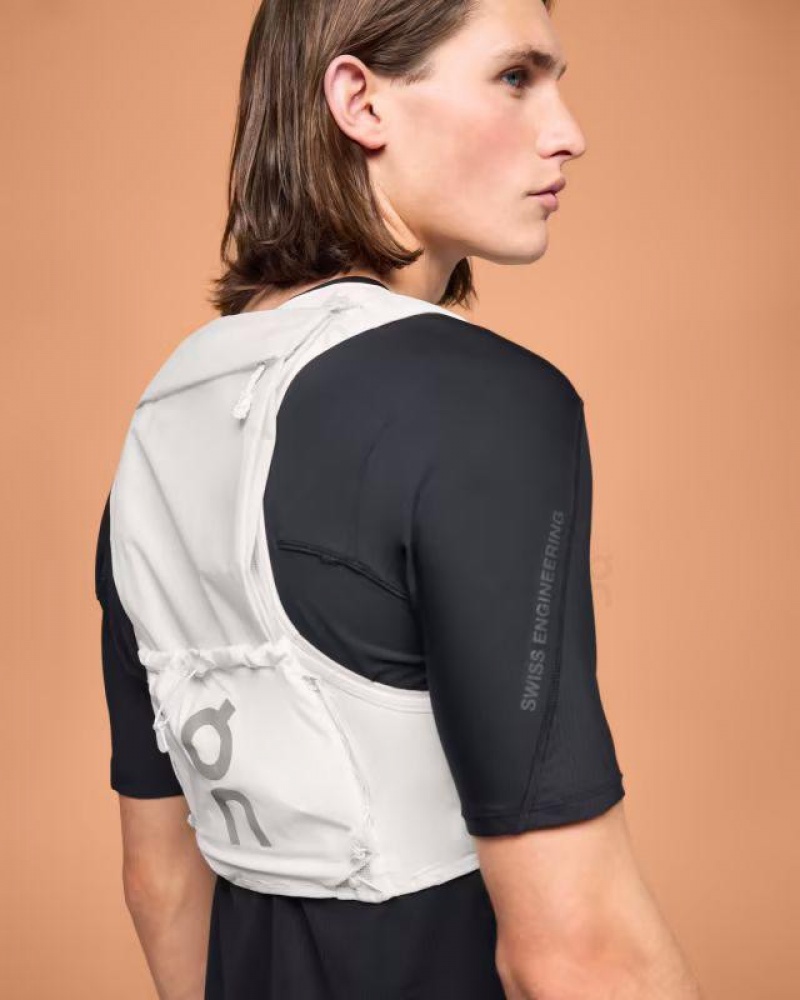 Running On Running Ultra Vest 10L Mujer Blancos | On_MX8747