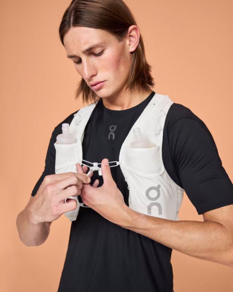 Running On Running Ultra Vest 10L Mujer Blancos | On_MX8747