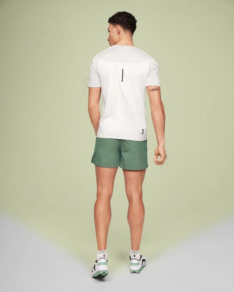 Short On Running Essential Hombre Verde Oliva | On_MX8193